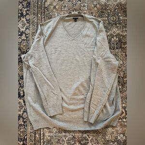 Men’s Oatmeal Wool Blend V-Neck Sweater